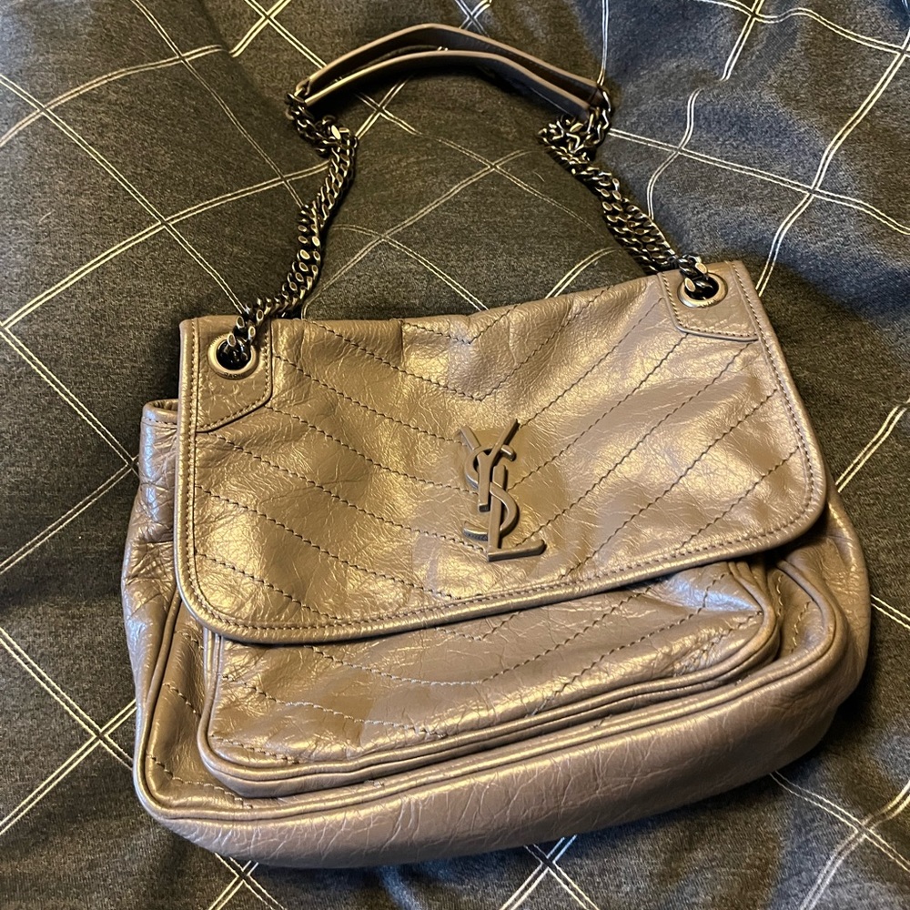 NIKI medium IN CRINKLED VINTAGE LEATHER